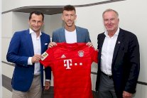 بيريشيتش ينضم إلى بايرن ميونيخ لعام معارا من إنتر