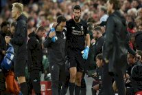 أليسون يتعافى بسرعة لكن عودته إلى ليفربول لم تحدد بعد