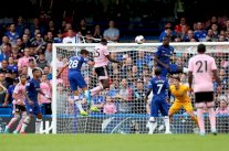 عودة مخيبة للامبارد إلى 