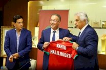 الاتحاد المغربي يمنح خليلوزيديش راتباً متواضعاً لتحقيق ثلاثة أهداف رئيسية