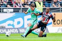 فرانكفورت يخرج منتصرا بهدف في الثواني الأولى