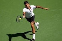 فيدرر وسيرينا بسهولة إلى الدور الرابع وبليشكوفا تعاني أمام جابر