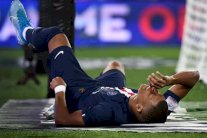 كافاني ومبابي يعانيان من إصابة عضلية