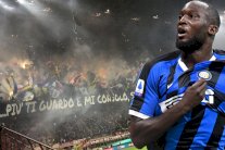 مشجعو إنتر ميلان للوكاكو: