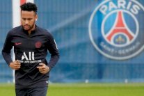 نيمار باقٍ في باريس.. وموعد جديد مع برشلونة في 2020