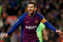 إدارة برشلونة تدرس منح ليونيل ميسي عقداً مدى الحياة