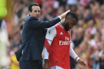 الاصابة تبعد لاكازيت عن أرسنال حتى أكتوبر