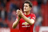 ماغواير يلاقي ليستر بقميص مانشستر يونايتد