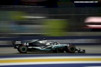 هاميلتون وفيرشتابن يتقاسمان السيطرة على جولتي التجارب الحرة