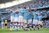 مانشستر سيتي يكتسح واتفورد وليستر يقلب الطاولة على توتنهام