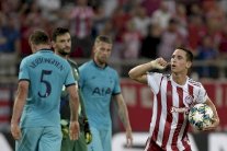 توتنهام يفرط بالفوز أمام أولمبياكوس في دوري أبطال أوروبا