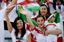 ممثلون للفيفا يعتزمون زيارة إيران لمتابعة السماح للنساء بدخول الملاعب