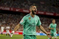 ريال ينفض غبار الهزيمة القارية في اشبيلية وينتزع صدارة الليغا