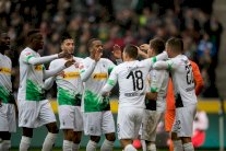 مونشنغلادباخ يستغل فرصته ويتربع على صدارة البوندسليغا