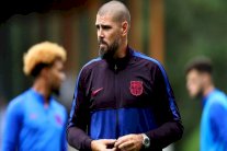 برشلونة يقيل فيكتور فالديز من تدريب فريق الشباب