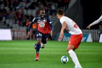  ليل يفرط بفرصة المركز ثالث واستمرار معاناة ليون