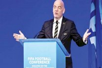 إنفانتينو يطلق مشروع فيفا المدرسي من بيروت