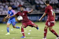 قطر لتعويض تعادل الهند بمهمة سهلة في بنغلادش