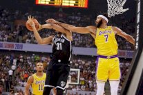 نتس يفوز على ليكرز في ختام جولة صينية جدلية