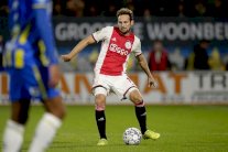 بليند: أداء أياكس السيء قد يخدع تشيلسي