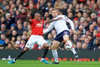 انتصارات ليفربول تتوقف بالتعادل مع يونايتد