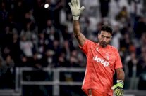 بوفون يتألق مع يوفنتوس وساري يغير طريقة أليجري في ادارة المباريات