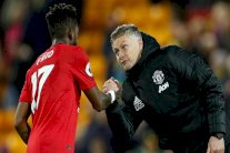 سولسكاير يحث الثنائي البرازيلي في يونايتد على تعويض غياب بوغبا