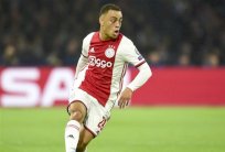 ديست ظهير أياكس يختار اللعب لأمريكا