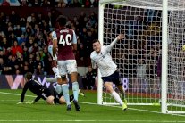 ليفربول وسيتي يحققان الانتصار عقب معاناة وخسارة يونايتد