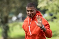 مبابي ومندي يعودان لمنتخب فرنسا