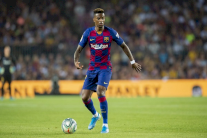 سيميدو: برشلونة يحتاج لتحسين الأداء للفوز بدوري الأبطال