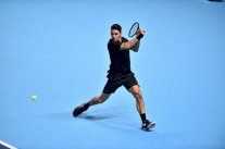 فيدرر يبقى في الصراع وتييم يضمن بطاقته باسقاطه ديوكوفيتش