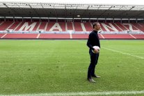 ماينتس يستعين بالمدرب السابق لكولن