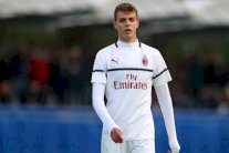 مالديني جديد في ميلان