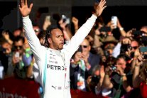هاميلتون لاختتام البطولة بالفوز في سباقه الـ 250