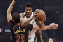 باكس وليكرز يعززان الصدارة بفوز عاشر تواليا