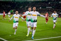 ثنائية بن سبعيني تغرق بايرن أكثر ولايبزيغ مستمر في انتصاراته