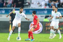 السعودية تثأر من عمان وتتأهل بصحبة البحرين إلى المربع الذهبي