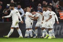 مرسيليا للبقاء على غيمته الجميلة