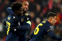 أرسنال وروما بشق النفس إلى الدور الثاني وخروج لاتسيو ومونشنغلادباخ