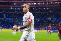 إصابة المهاجم الهولندي ديباي قد تبعده عن كأس أوروبا 2020