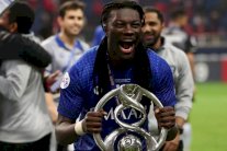 غوميز يُشيد بجماهير الهلال ويكشف استمتاعه بالحياة في الرياض