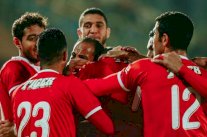 الأهلي يحل ضيفا ثقيلا على الاسماعيلي وسط أجواء متوترة