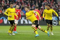 مونشنغلادباخ يتطلع لخدمة من دورتموند من أجل استعادة الصدارة