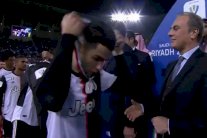 رونالدو يرفض الميدالية الفضية حزناً على خسارة السوبر الإيطالي