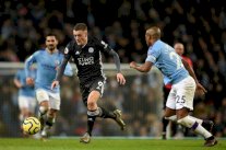 الانظار شاخصة نحو قمة ليستر وليفربول في الدوري الإنكليزي