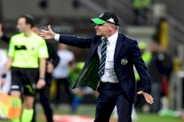 فيورنتينا يعين ياكيني خلفا لمونتيلا