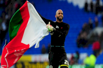 الحارس العماني علي الحبسي يعلن اعتزاله دوليا