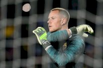 برشلونة يفتقد تير شتيغن ضد اسبانيول والكأس السوبر