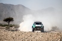 عودة سعودية قوية في اليوم الثالث من رالي داكار